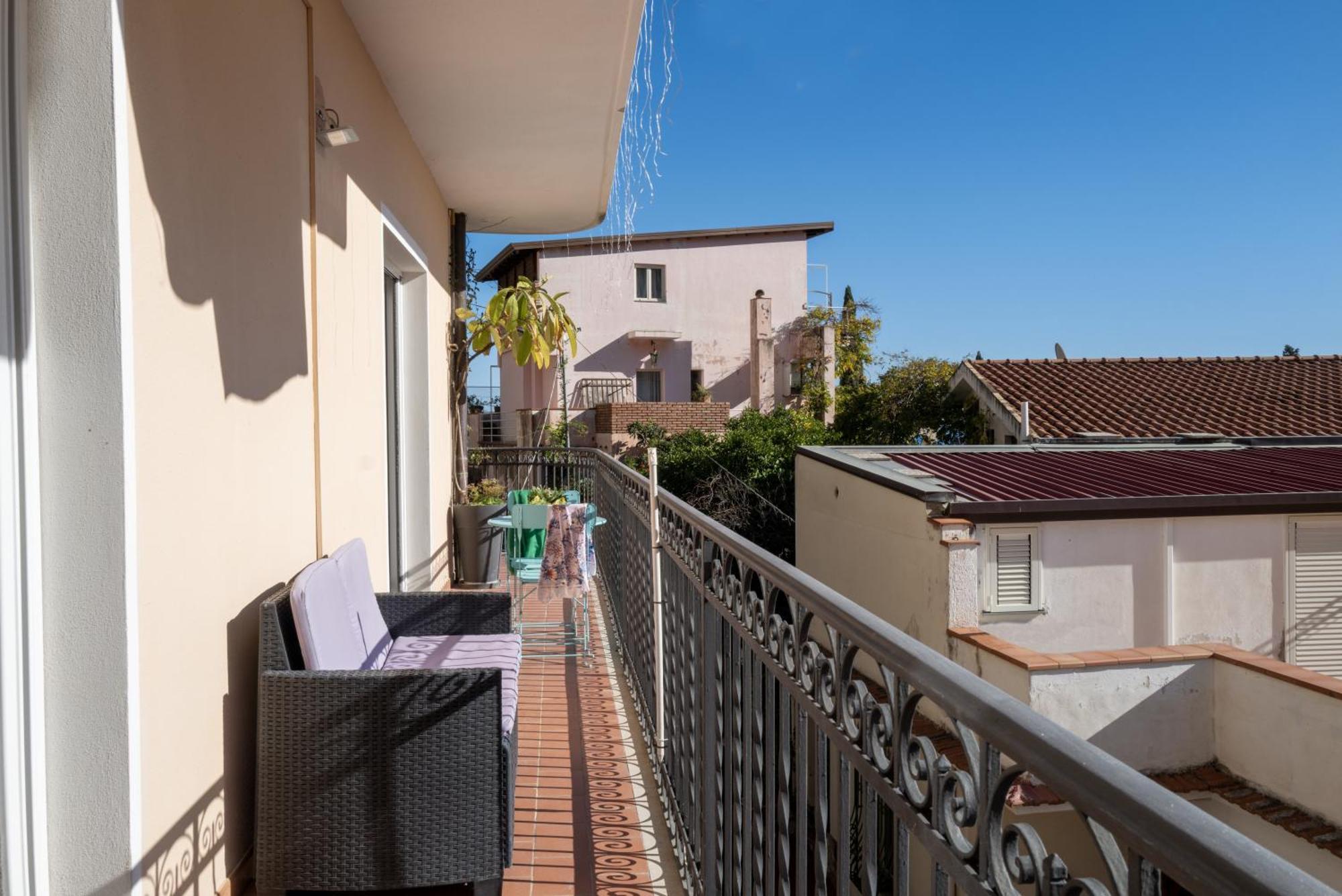 Casa Del Presidente Apartment ตาออร์มินา ภายนอก รูปภาพ